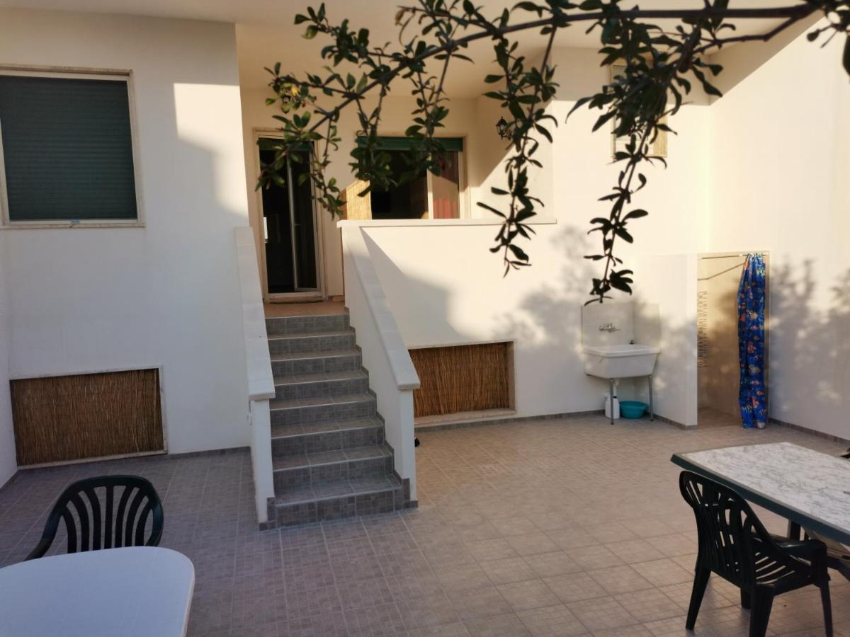 Hotel Via Alessandria Racale Exterior foto